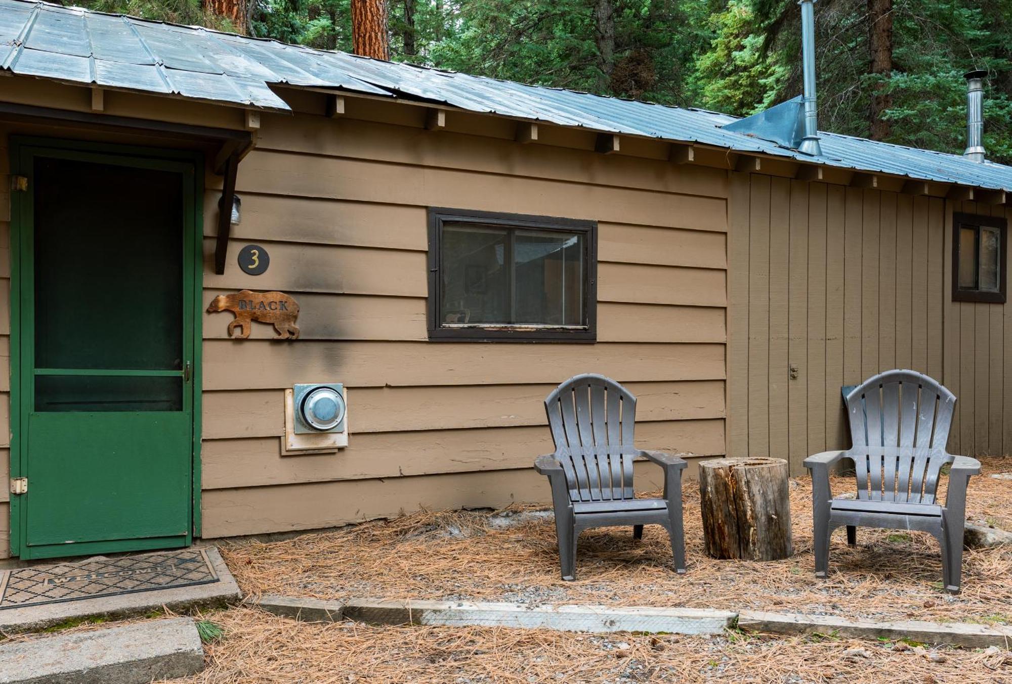 Bear Paw Lodge & Vacation Homes Vallecito Exterior photo