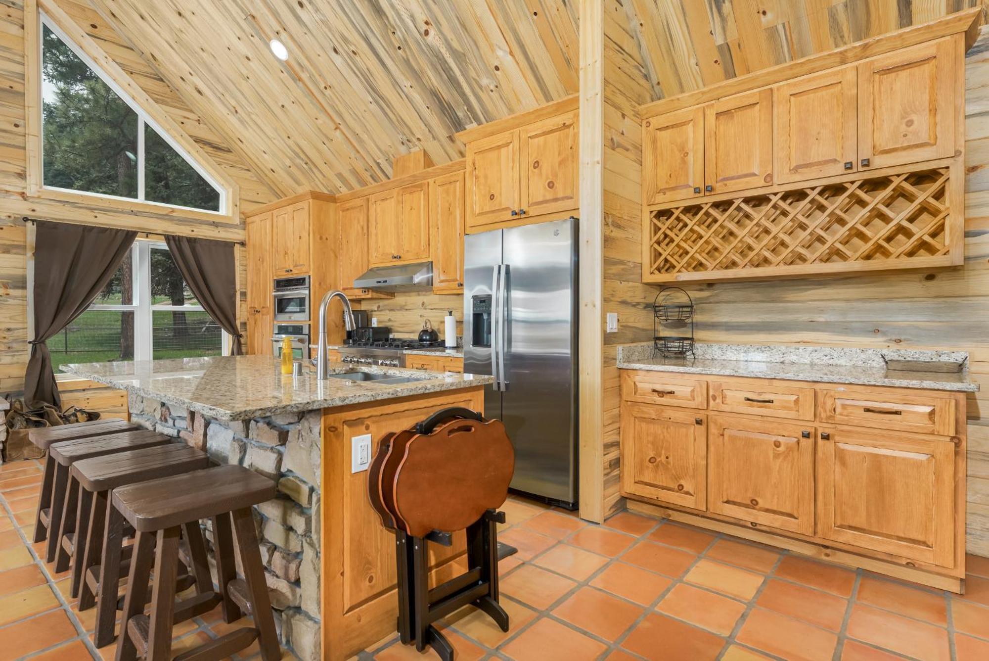 Bear Paw Lodge & Vacation Homes Vallecito Exterior photo