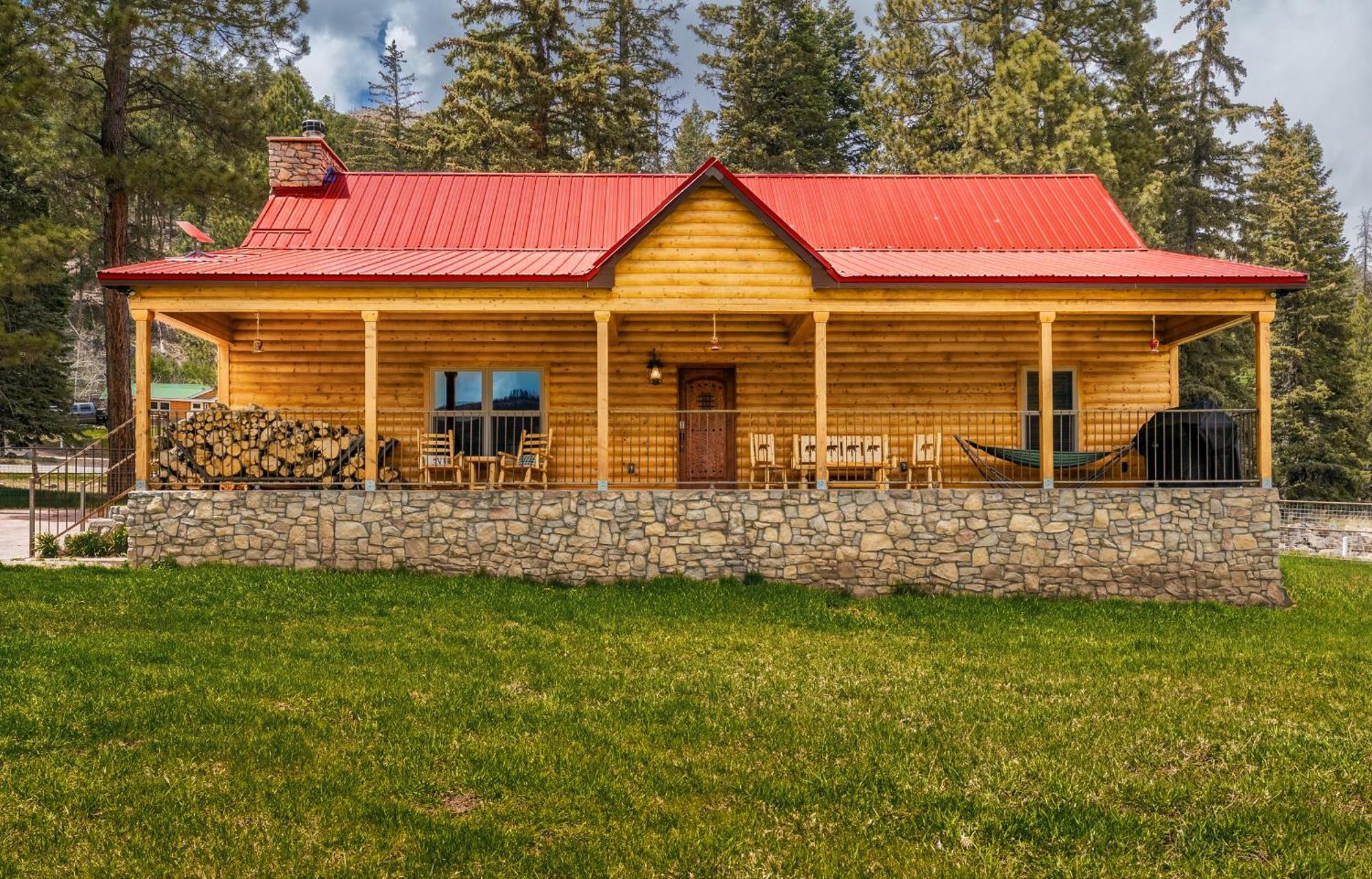 Bear Paw Lodge & Vacation Homes Vallecito Exterior photo