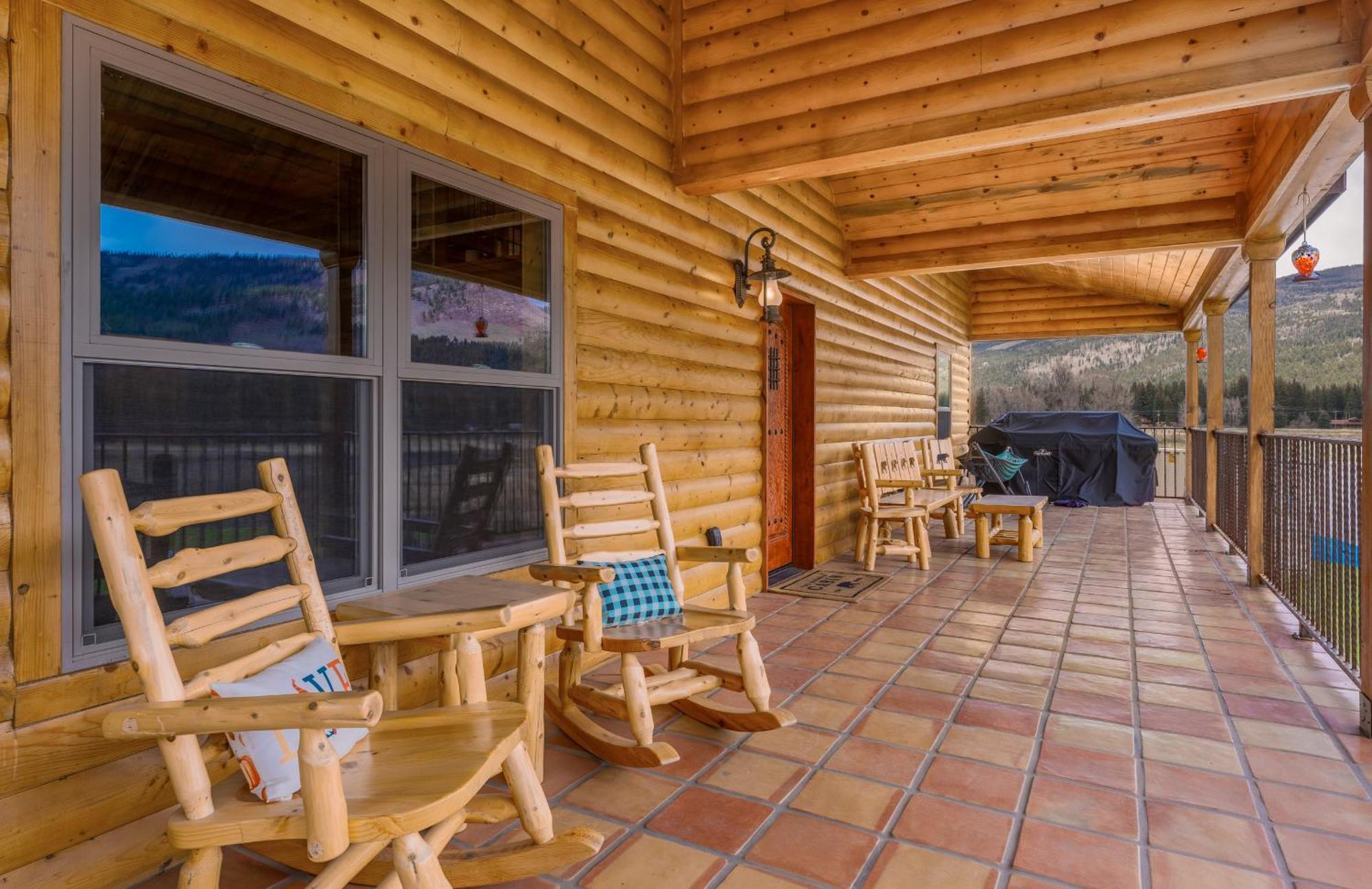 Bear Paw Lodge & Vacation Homes Vallecito Exterior photo