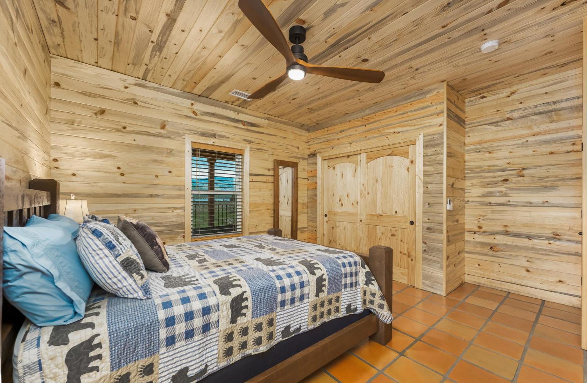 Bear Paw Lodge & Vacation Homes Vallecito Exterior photo