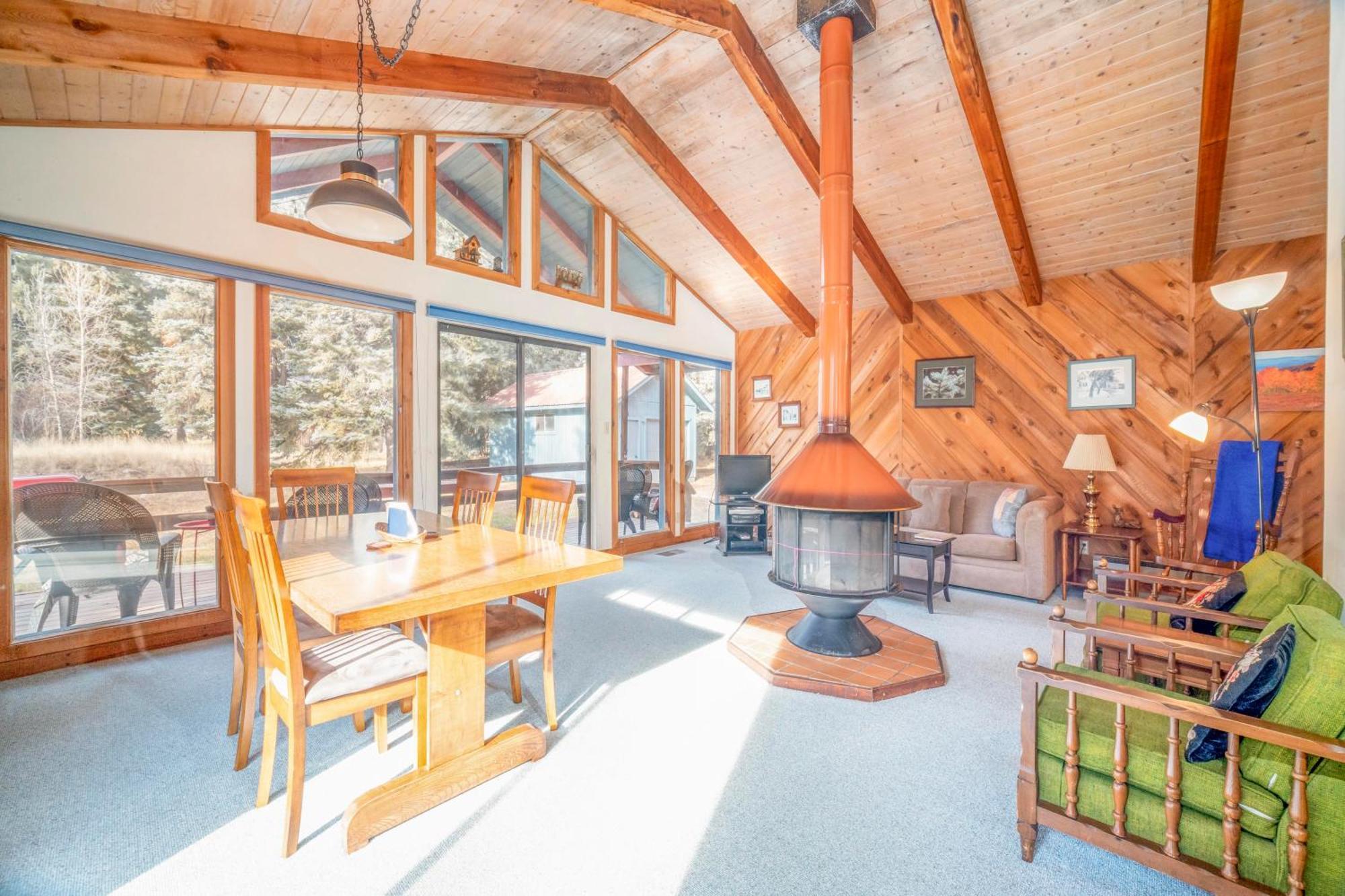 Bear Paw Lodge & Vacation Homes Vallecito Exterior photo