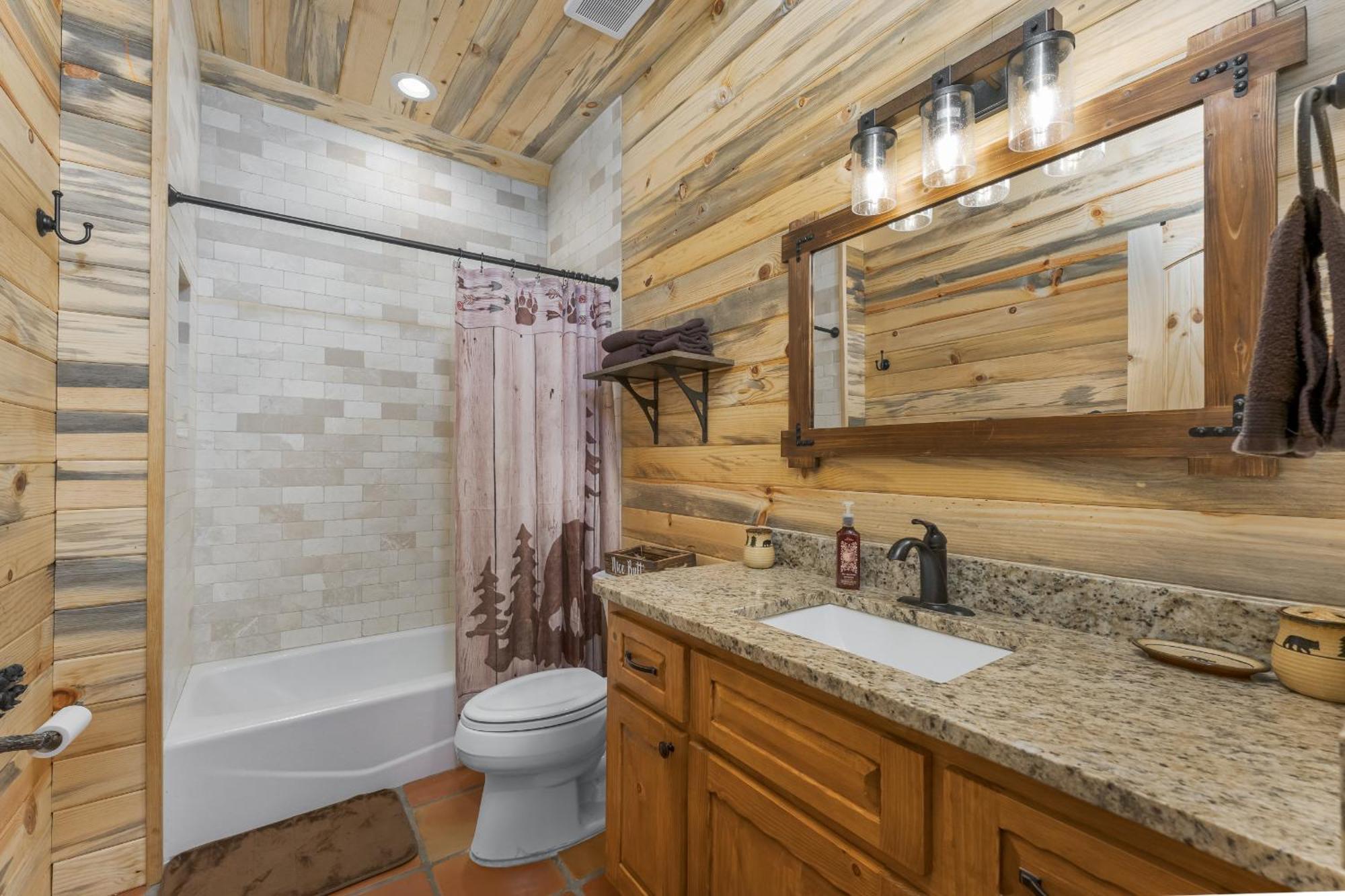 Bear Paw Lodge & Vacation Homes Vallecito Exterior photo