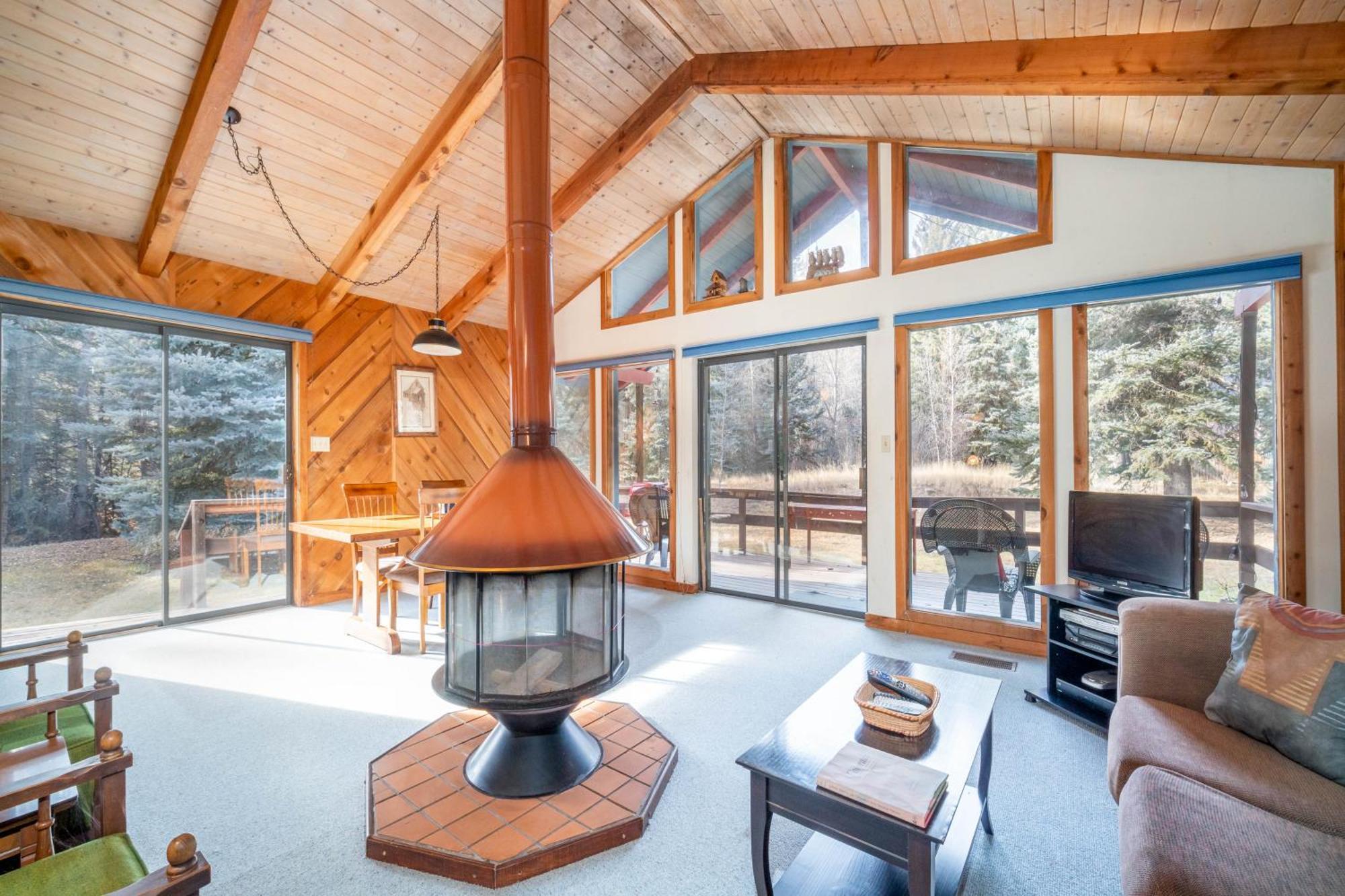 Bear Paw Lodge & Vacation Homes Vallecito Exterior photo